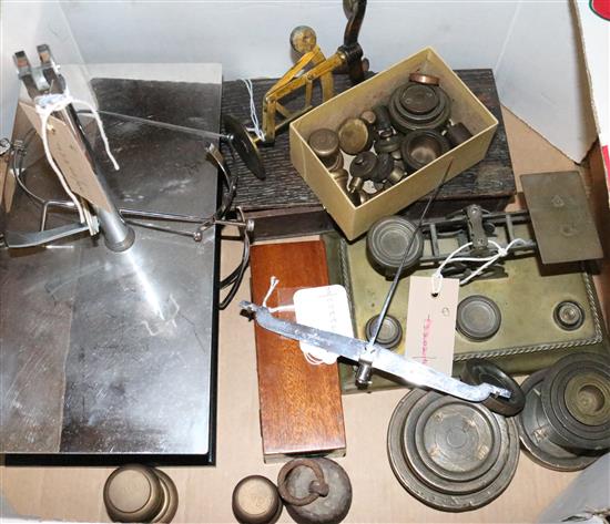 Small pendulum scale, three other sets of scales, various and a collection of weights (Q, some cased)